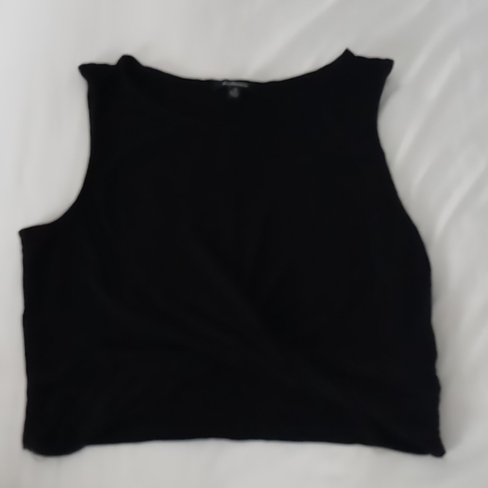 Black crop top